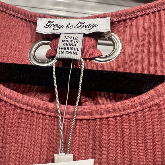 Gray & Gray Dress - Picture 3 of 7